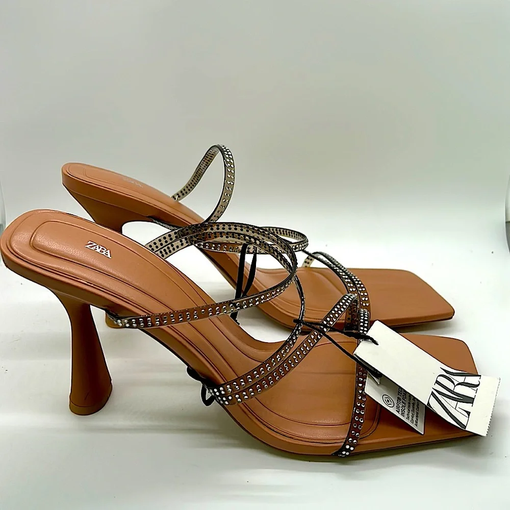 Zara Bling Jewel Tan Strappy High Heels EUC Size 40/USA Size 9 🔥🔥 - Picture 2 of 8